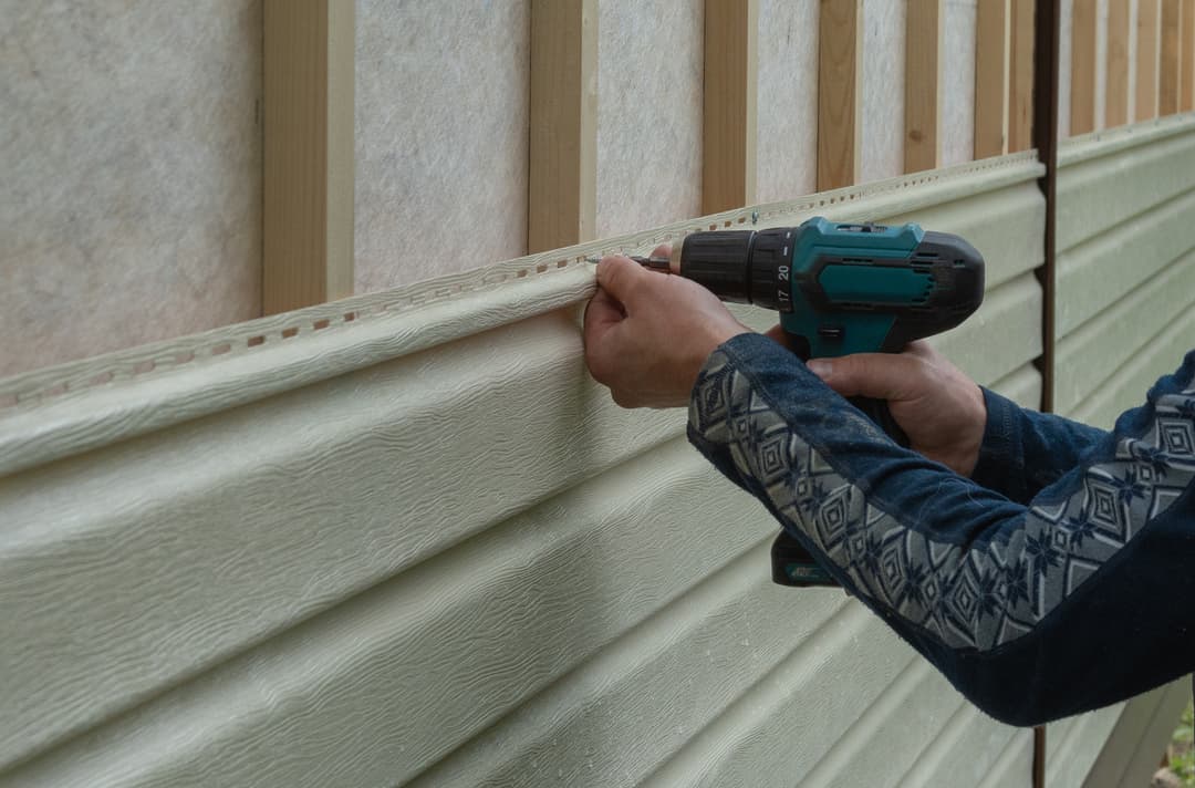 blog_preview_sealing-siding-before-fall-temperature-swings-nyc